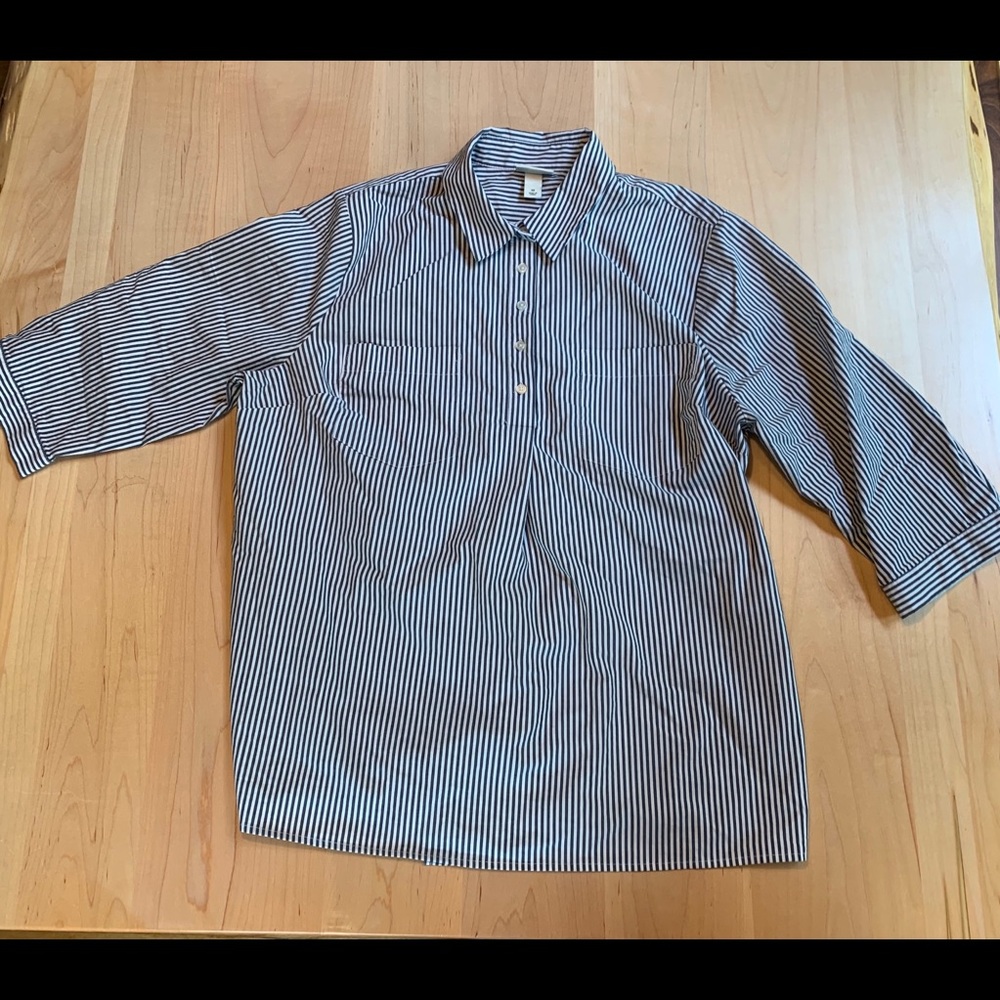 Blue & White Striped Blouse (1/4 buttons)